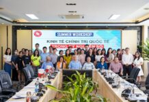 KHÓA TẬP HUẤN “KINH TẾ CHÍNH TRỊ QUỐC TẾ TRONG KỶ NGUYÊN SỐ” CỦA KHOA LÝ LUẬN CHÍNH TRỊ